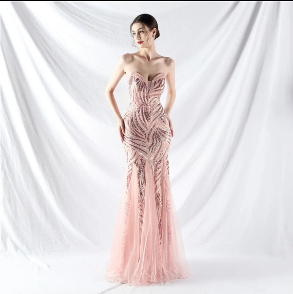 Pink, Striped Print,  Backless,  Sleeveless,  Contrast Sequined Mermaid …